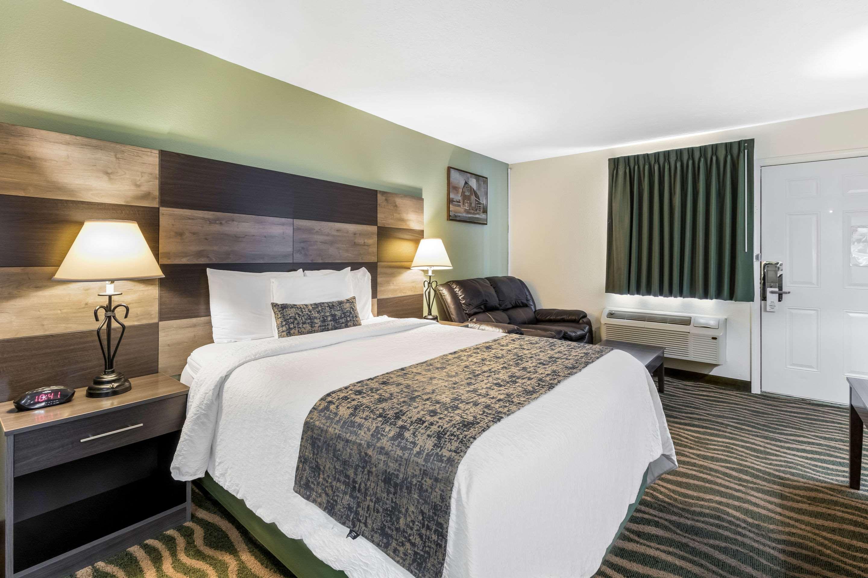 Rodeway Inn Cadiz Luaran gambar