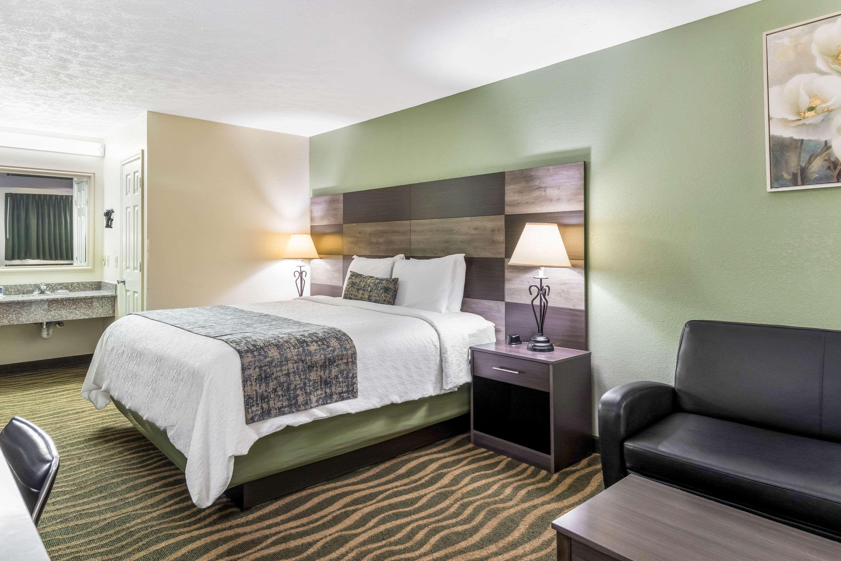 Rodeway Inn Cadiz Luaran gambar