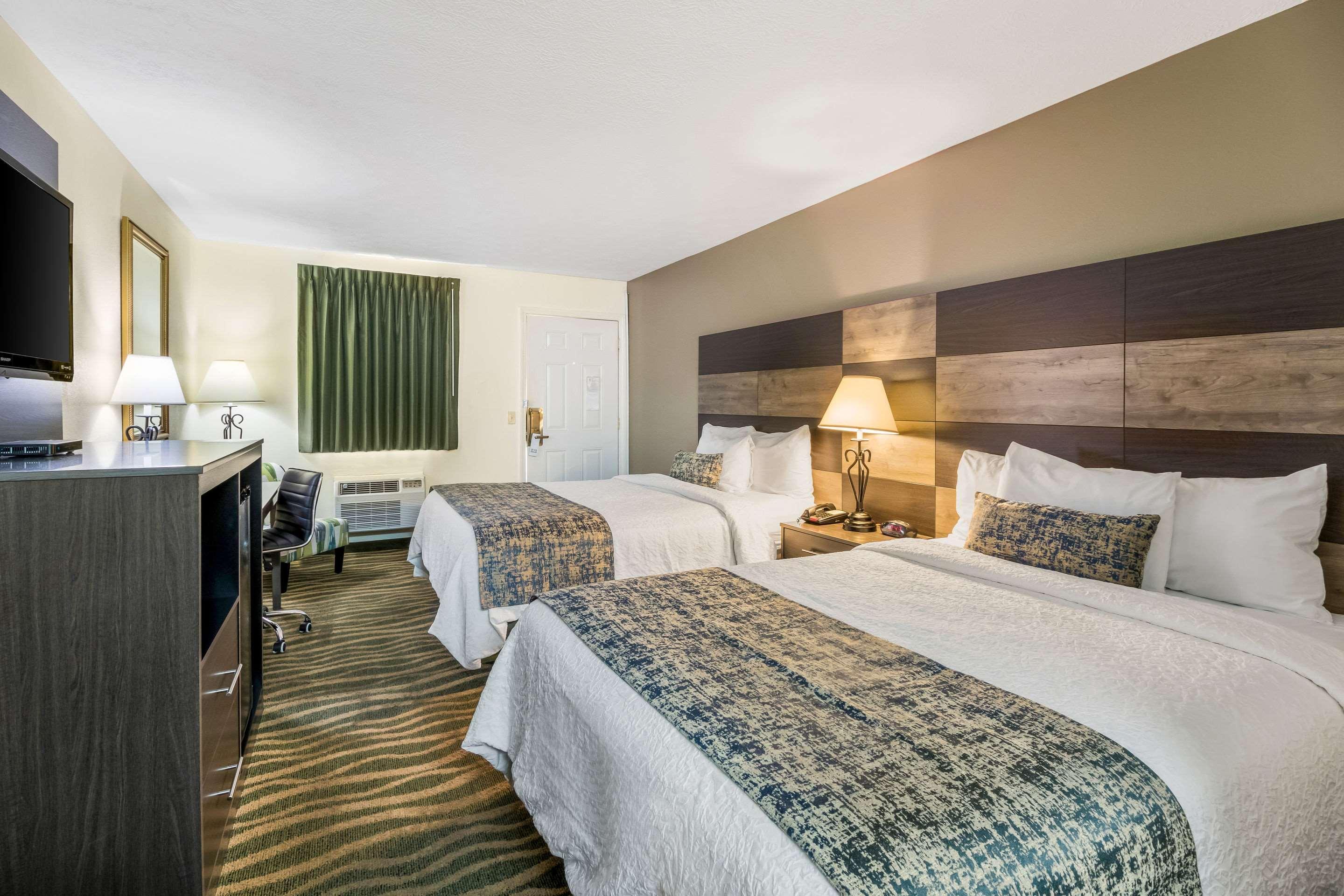 Rodeway Inn Cadiz Luaran gambar