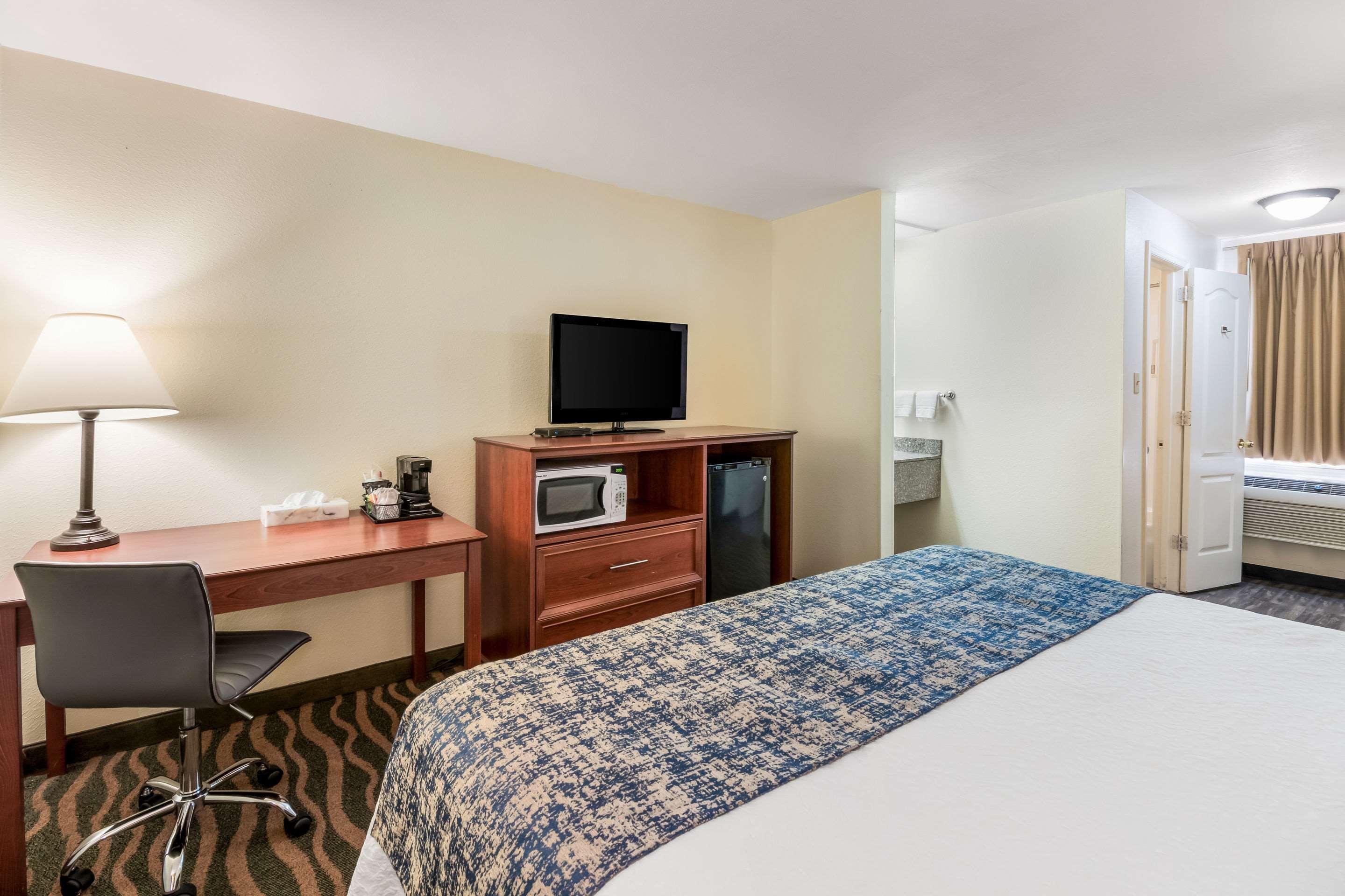 Rodeway Inn Cadiz Luaran gambar